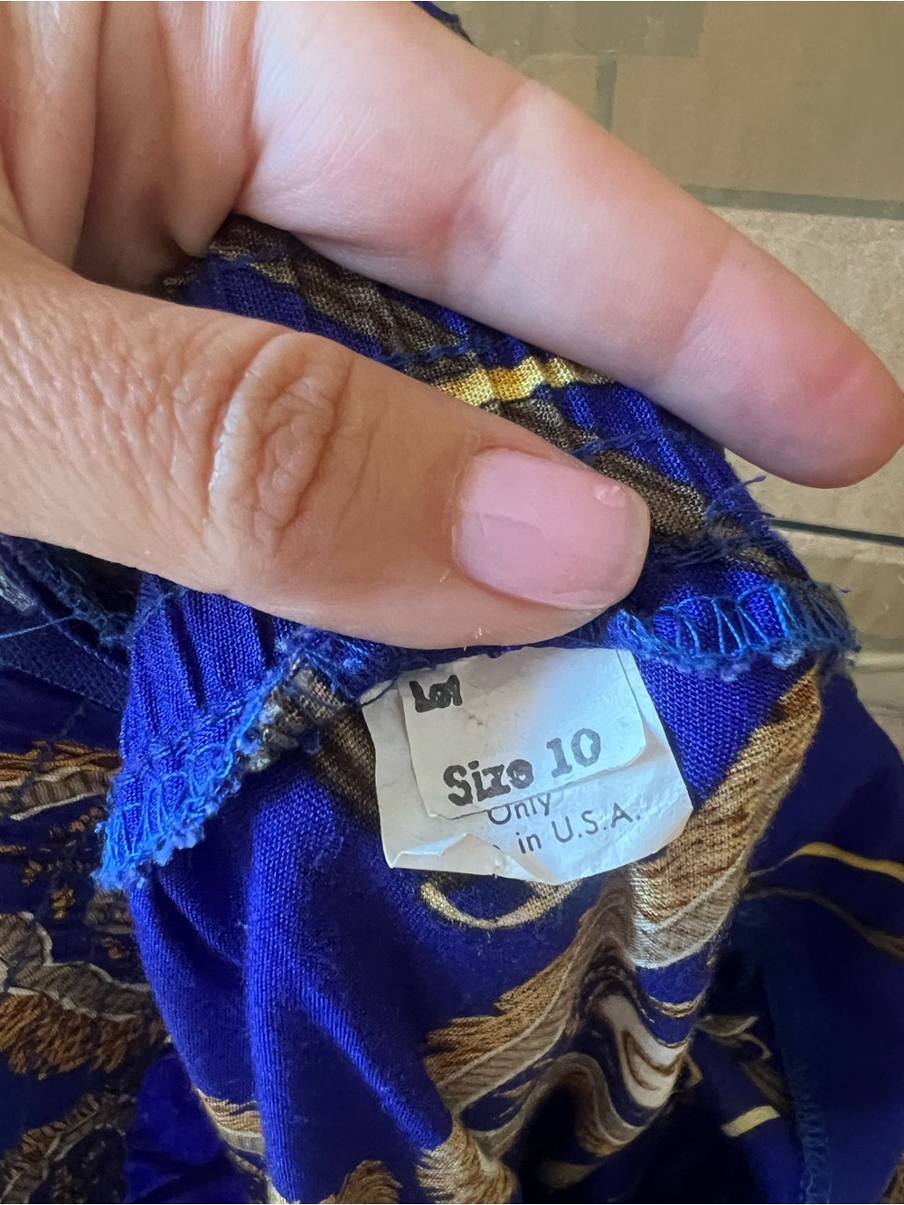 Cropped Wide Leg Printed Culotte Pants in Royal Blue - Picture 9 of 10